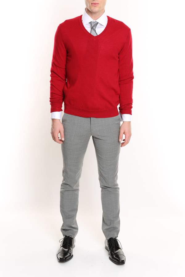 Merino V-neck Pullover Sweater